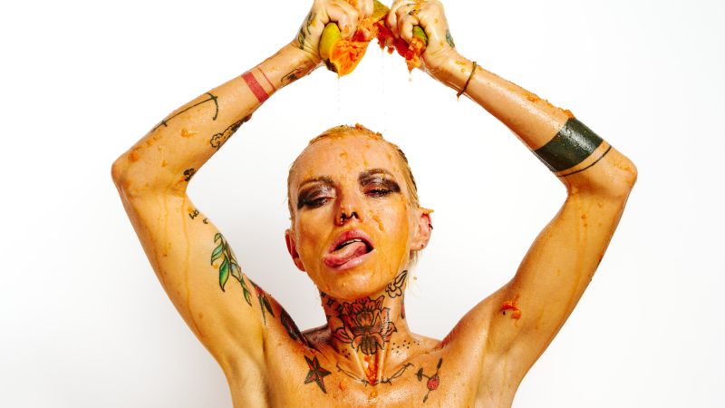 Lu Epic in Papaya Desire by Cinaed