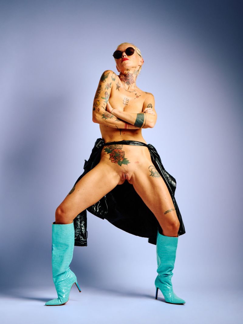 Lu Epic in Black Coat by Cinaed