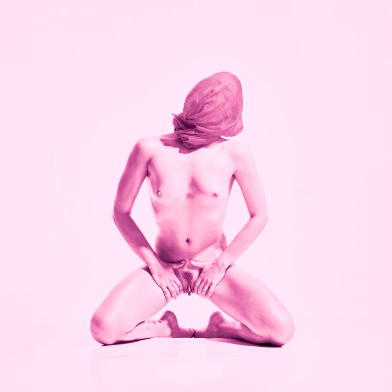 Published model Joy Lamore Redhead Mono explicit flexibility anonymous style reddish Barcelona photographer Cinaed Dane Spain