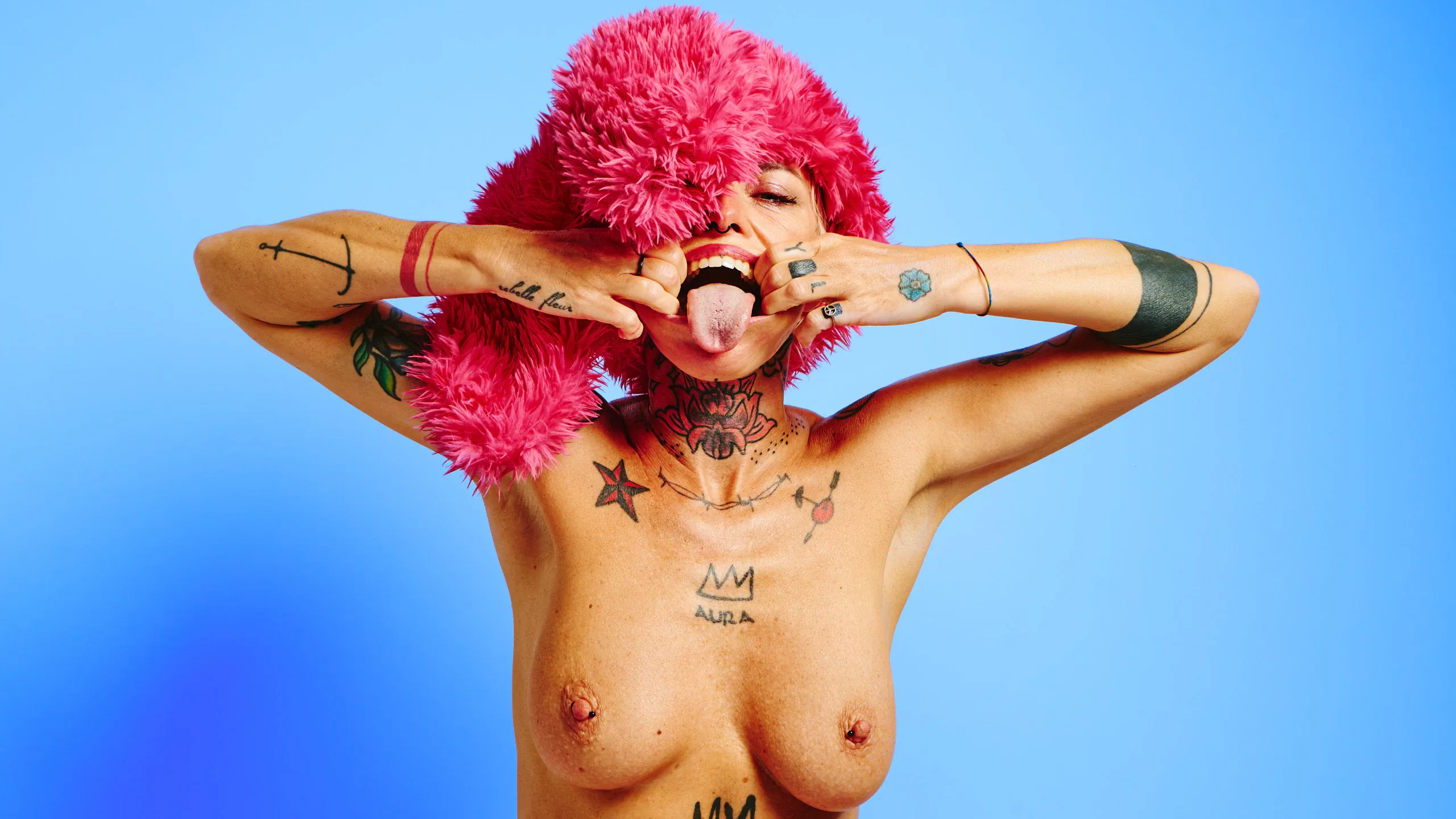 Lu Epic in Red Rabbit by Cinaed